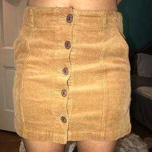 Brown curdory skirt